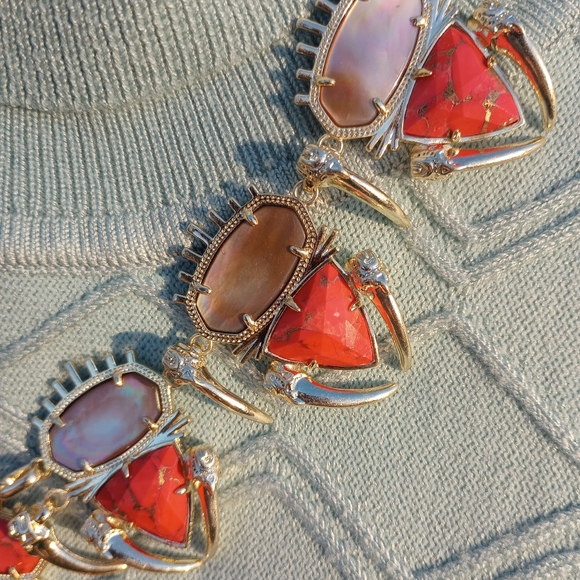 Kendra Scott Gold Odessa Bronze Veined Red Magnesite Statement Necklace - Picture 7 of 16